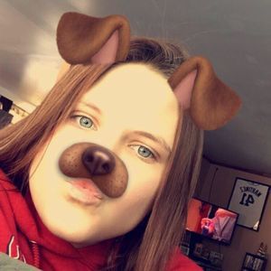 Meet your Posher, Leeha